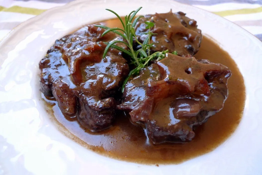 Rabo de vacuno estofado bandeja 2.2kg